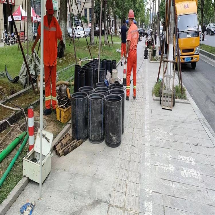 乌坡镇管道短管置换修复